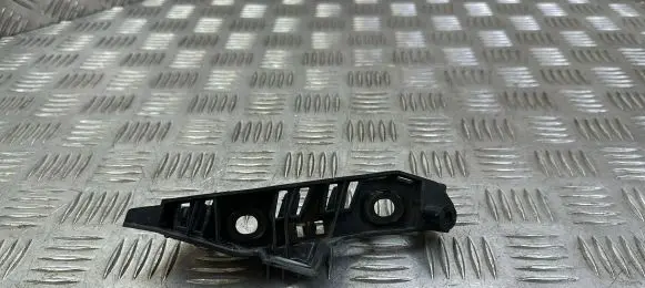 Volkswagen PASSAT B8 Front bumper mounting bracket 3G0807049