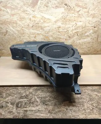 Jeep Grand Cherokee Subwoofer speaker 8950001901D