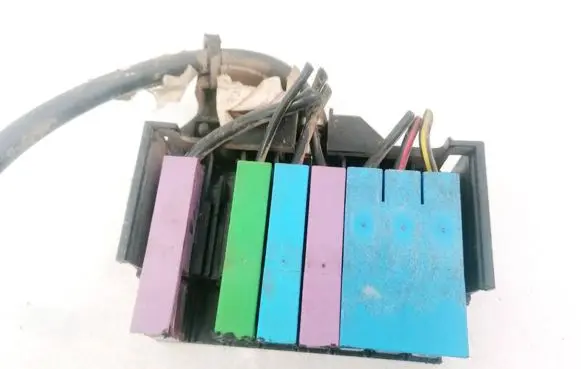 Opel Zafira A Fuse box set 9685661 968566-1