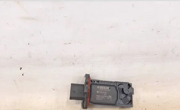 BMW X3 G01 Mass air flow meter 8583496 13628583496