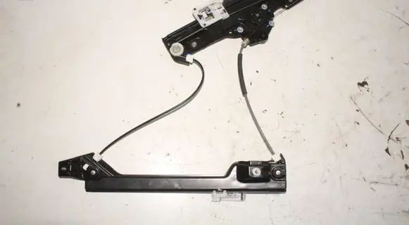 BMW X2 F39 Front door window regulator with motor 7420392