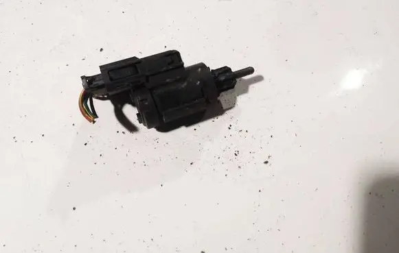 Audi A3 S3 8P Brake pedal sensor switch 3B0945511A