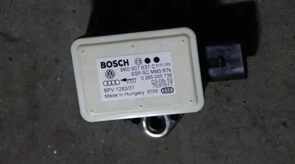 Audi A5 Sportback 8TA ESP acceleration yaw rate sensor 8K0907637C