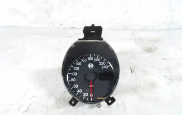 Alfa Romeo 156 Speedometer (instrument cluster) 61.6034.002.0B