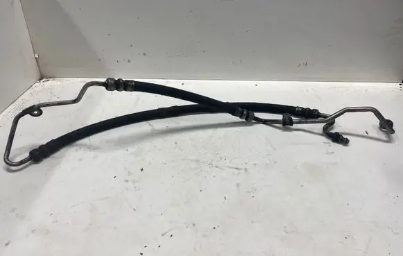 BMW 5 E60 E61 Power steering hose/pipe/line 6767417