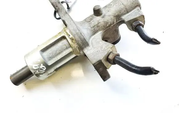 Skoda Superb B5 (3U) Master brake cylinder
