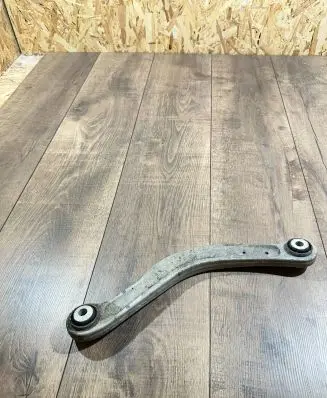Mercedes-Benz C W205 Rear control arm A2043502106
