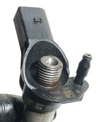 Audi Q5 SQ5 Fuel injector 057130277Ag 0445115058 070912