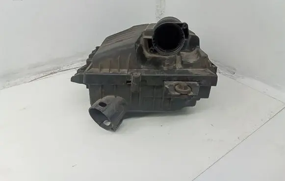 Renault Trafic II (X83) Air filter box 8200760899 93861383