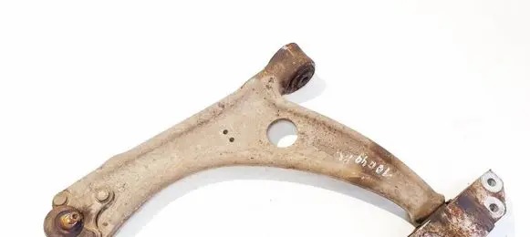 Volkswagen Tiguan Front lower control arm/wishbone