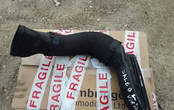 Mercedes-Benz E W212 Air intake hose/pipe 6420945597