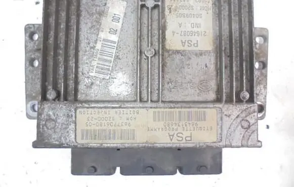 Peugeot 206 CC Engine control unit/module ECU 9637706180