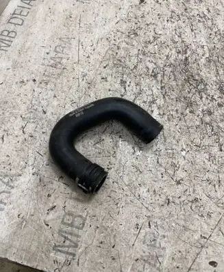 Porsche Macan (95B) Breather/breather pipe/hose 95B819350A