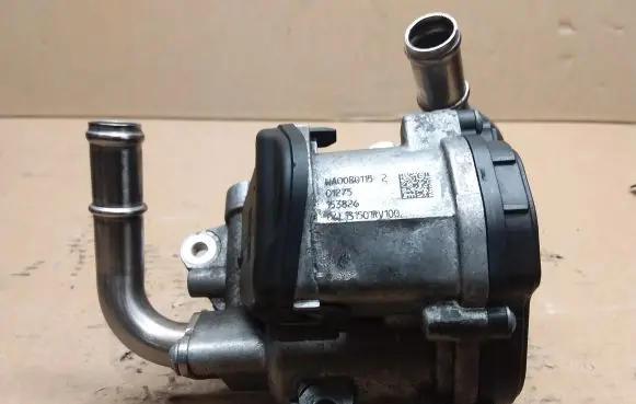 Audi Q3 8U EGR valve 04L131501R