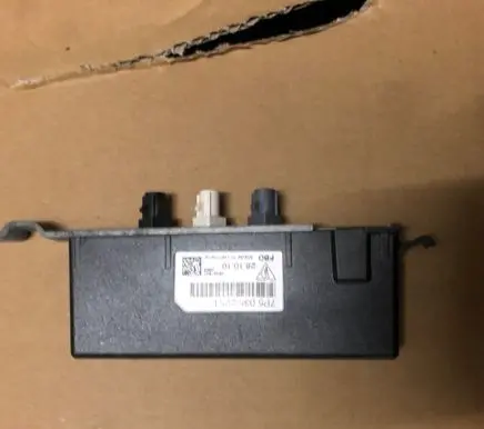Porsche Cayenne (92A) Antenna control unit 7P5035225L