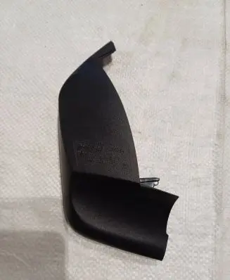 Porsche Cayenne (92A) Rear/tail light trim molding 7P5945425B 90053383