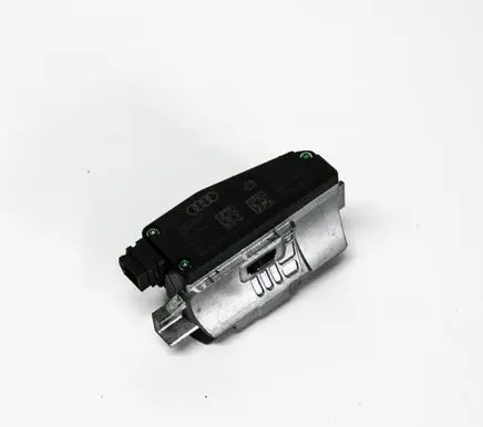 Audi A4 S4 B8 8K Other devices 8K0905852D