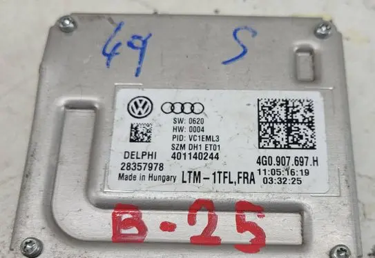 Volkswagen Tiguan Allspace Headlight ballast module Xenon 4G0907697H
