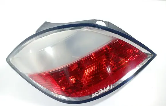 Opel Astra H Rear/tail lights 11A474B