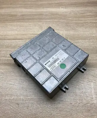 Audi A4 S4 B5 8D Engine control unit/module ECU 8D0907557B 0261203554