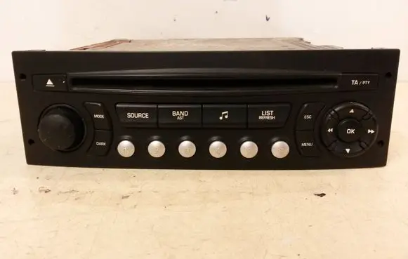 Citroen C2 Radio/CD/DVD/GPS head unit RD4N100 96613825XT PSARCD411502