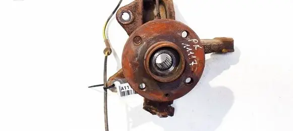 Toyota Aygo AB10 Front wheel hub 