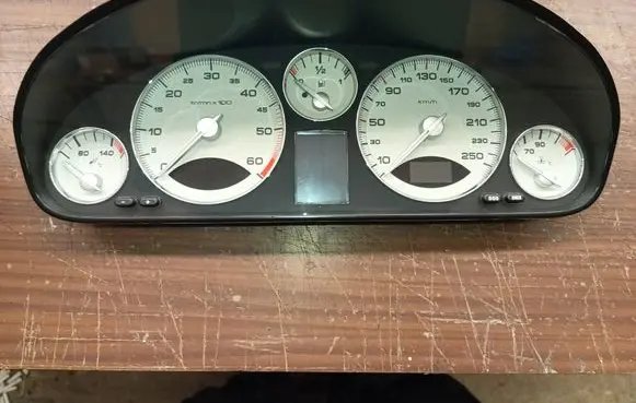 Peugeot 607 Speedometer (instrument cluster) 9662297880
