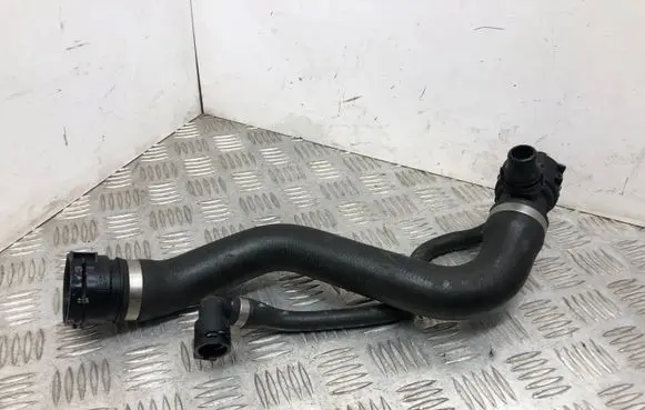 BMW 5 E60 E61 Engine coolant pipe/hose 7525641 7799747