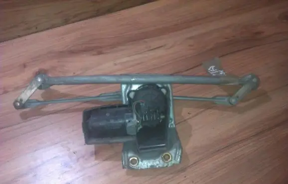 Ford Fiesta Front wiper linkage and motor 89fg17485aa