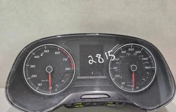 Seat Leon (5F) Speedometer (instrument cluster) 5F0920972 1455010836 VDD02418