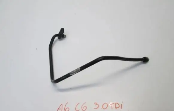 Audi A6 S6 C6 4F Engine coolant pipe/hose