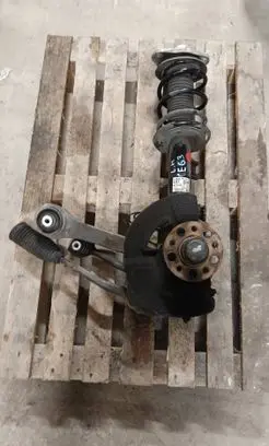 Mercedes-Benz E AMG W212 Front wheel hub spindle knuckle A2183232700