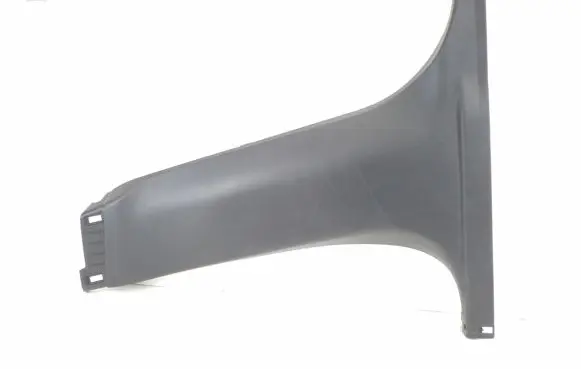 (B) pillar trim (bottom)