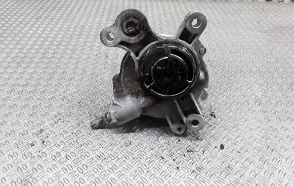 Volvo V50 Vacuum pump D1651D