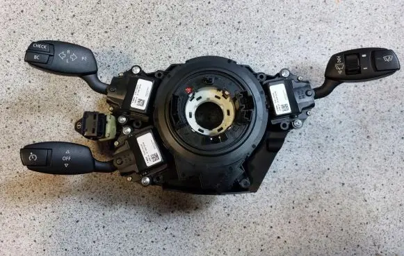BMW 5 E60 E61 Headlight wiper switch 6976394