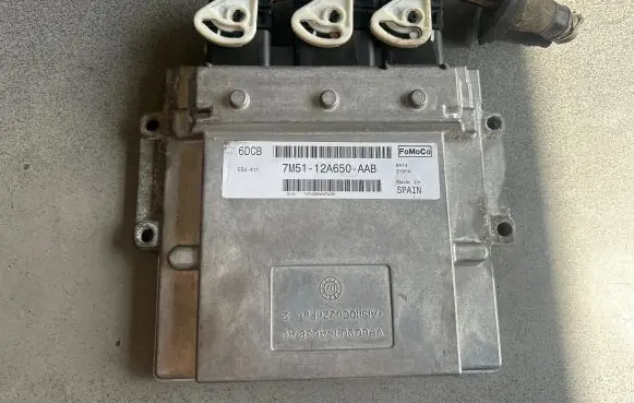 Ford Focus Engine control unit/module 7M5112A650AAB