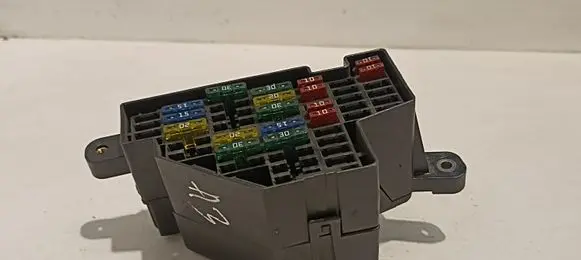 Audi A3 S3 8P Fuse box set