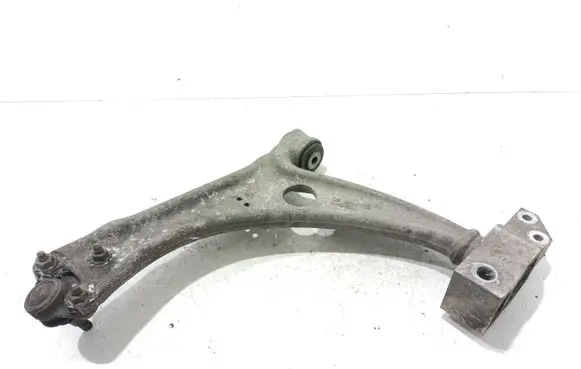 Volkswagen PASSAT B6 Front lower control arm/wishbone BFAT09