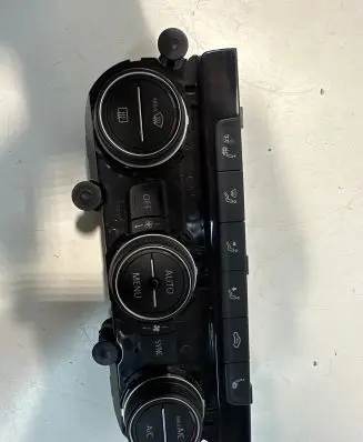 Volkswagen Golf Sportsvan Climate control unit 5G1907044F