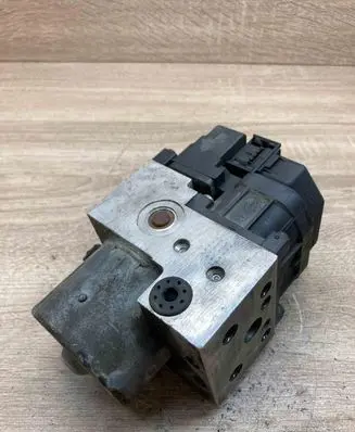 Renault Megane I ABS Pump 0273004395 7700432643 WithPlug