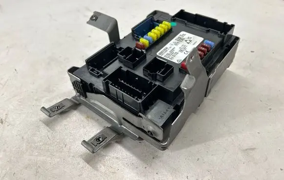 Dodge Hornet BSM Control unit 00505729540 28780008 042882112227
