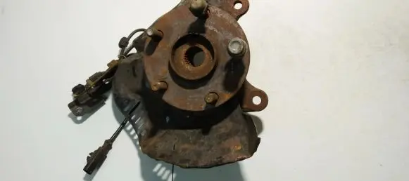 Toyota Auris 150 Front wheel hub