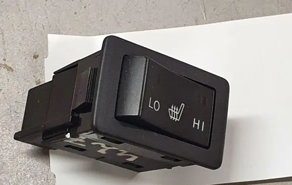 Mazda 6 Seat heating switch GS1D66420 03101410