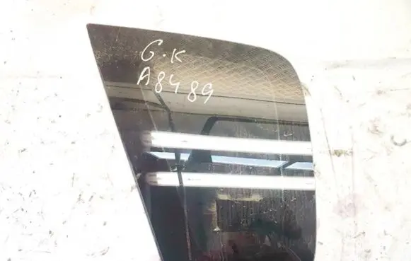 Honda Civic Rear side window
