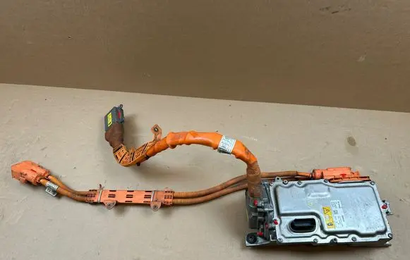 BMW i3 Voltage converter inverter 7536534 8609699
