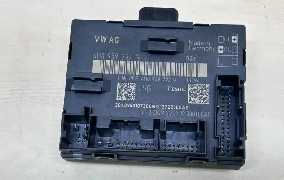 Audi A8 S8 D4 4H Door control unit/module 4H0959792G