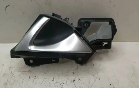 Front door interior handle