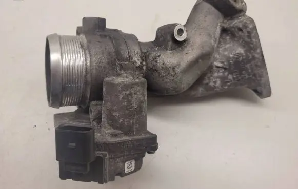 Audi A6 S6 C6 4F Throttle valve 4F0145950D