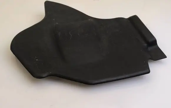 Audi A6 S6 C5 4B Air filter box cover 4B0133849A 4615547159