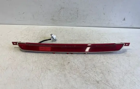 Volkswagen T-Roc Third/center stoplight 5G6945087A